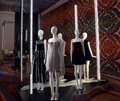 “CRAFTING THE FUTURE”: I LED ILLUMINANO IL FASHION MILANESE