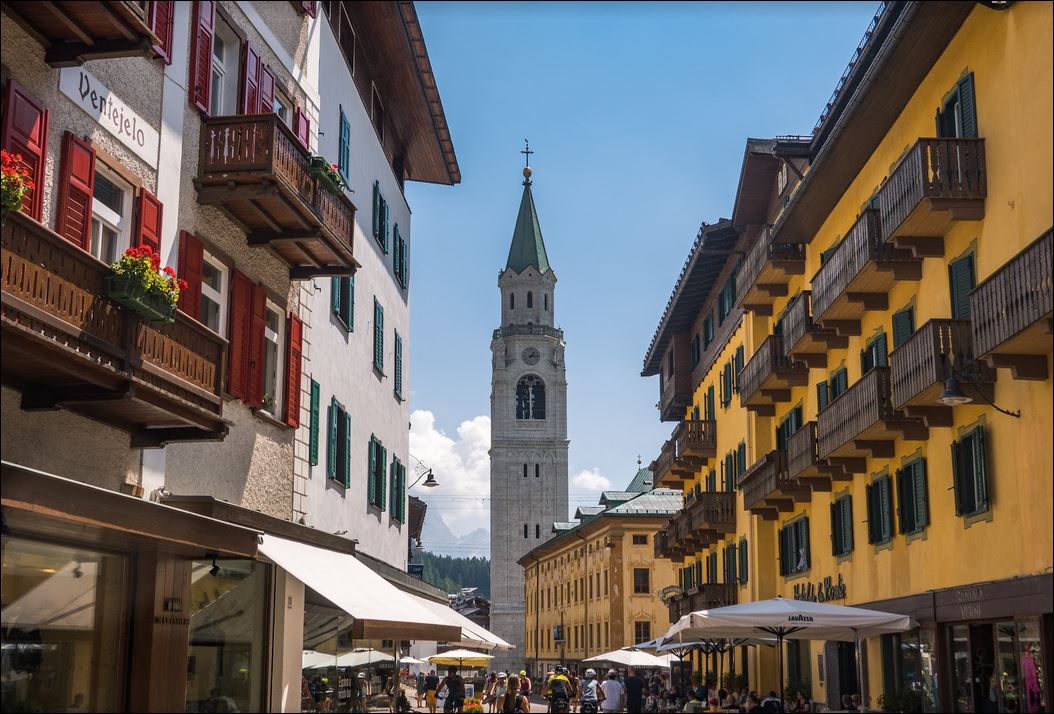 UNA MONTAGNA DI IDEE