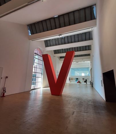 L’ARCHITETTURA GRAFICA DI VIGNELLI
